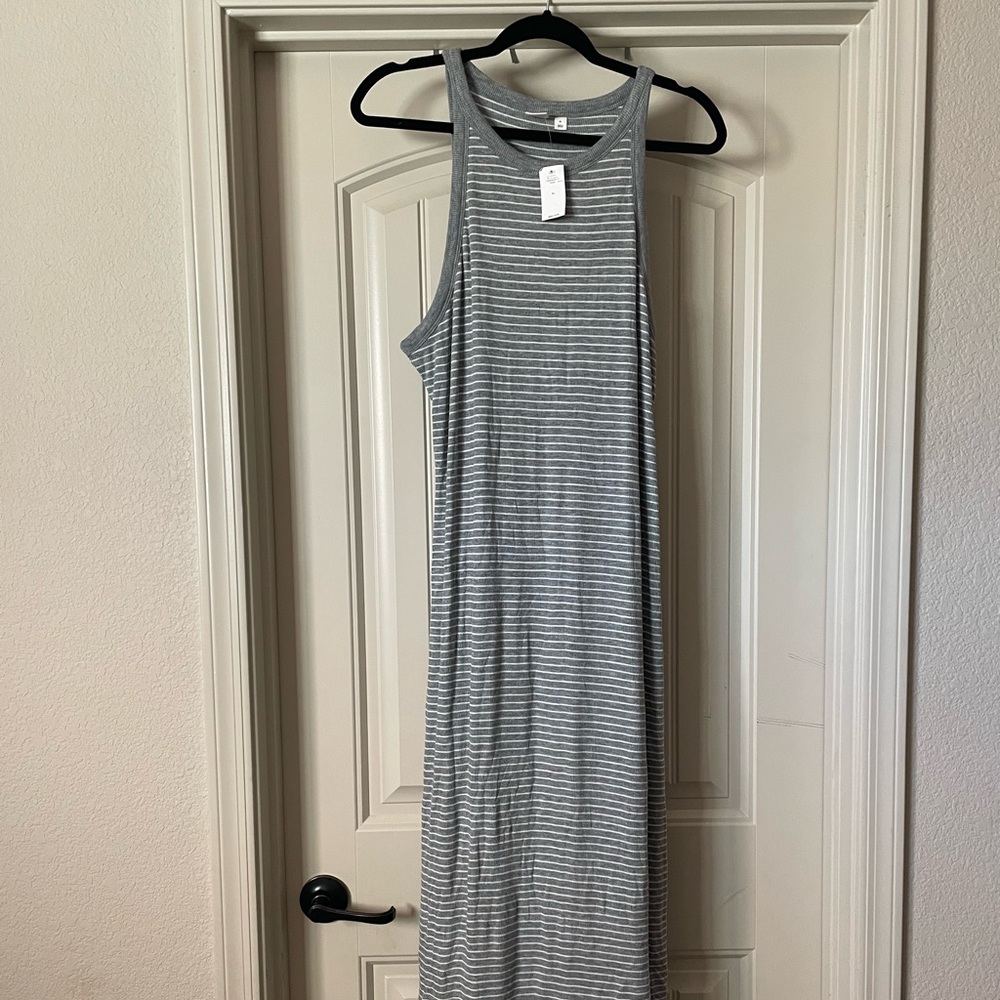 NWTs Gap maxi dress